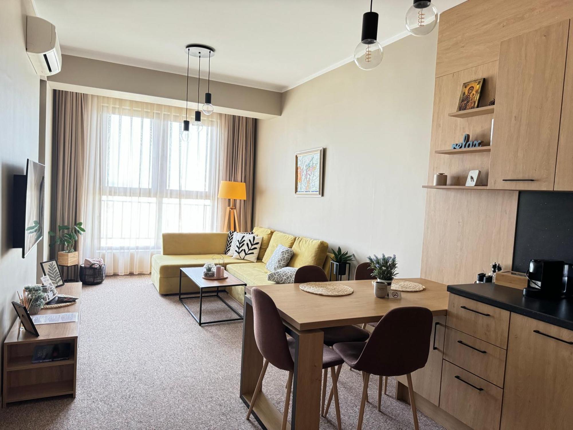 City View In Residences Burgas Habitación foto